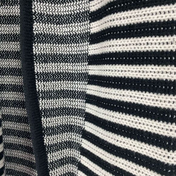 Dynamite Open Front Striped Duster Cardigan Sweater size Medium - Picture 6 of 7